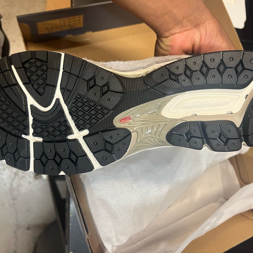 NEW BALANCE 2002R - Picture 6 of 6